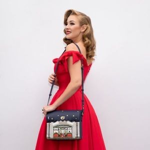 Vendula London Regents Arcade box bag